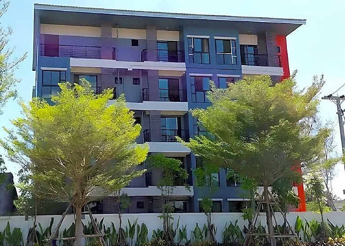 Woodroof Rangsit Hotel 2*