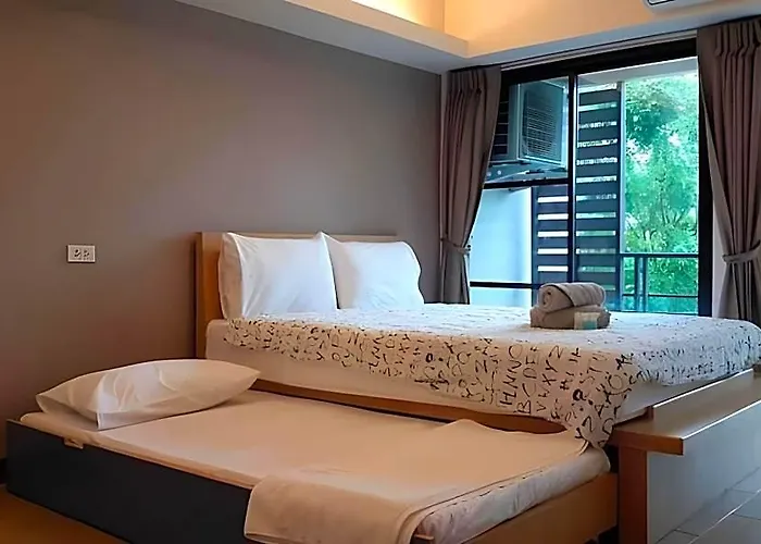 Hotel Woodroof Rangsit 2*