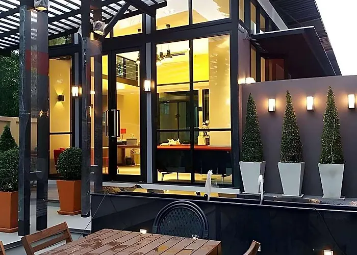 Woodroof Rangsit